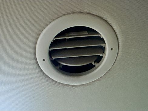 Used 2024 Ford Expedition Max XLT image 27