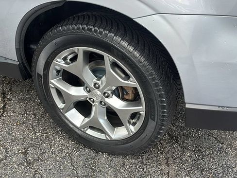 Used 2016 Subaru Forester 2.5i Touring w/ Eyesight & Navigation System AWD/4WD image 9
