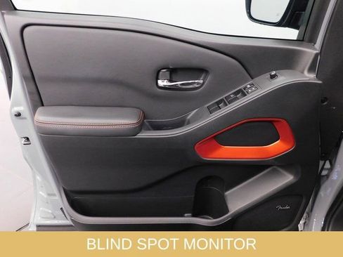 Used 2023 Nissan Frontier PRO-4X w/ Pro-4X Premium Package image 24