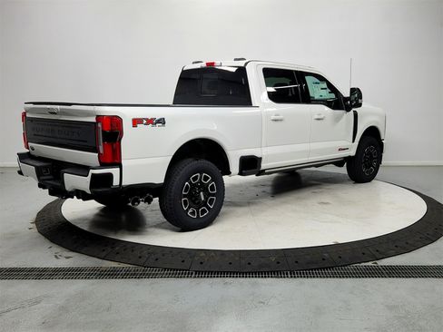 New 2026 Ford F250 Platinum image 7