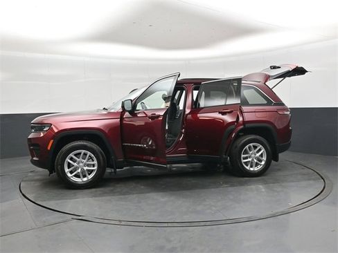 New 2025 Jeep Grand Cherokee Laredo X image 49