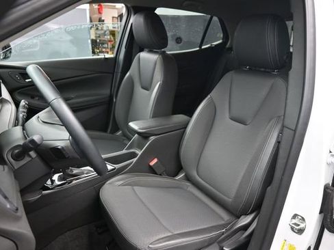 Used 2025 Buick Encore GX Preferred AWD/4WD image 20