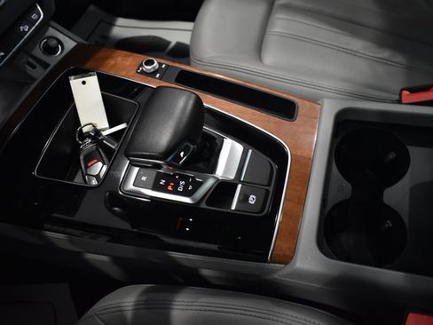 Used 2023 Audi Q5 2.0T Premium image 22