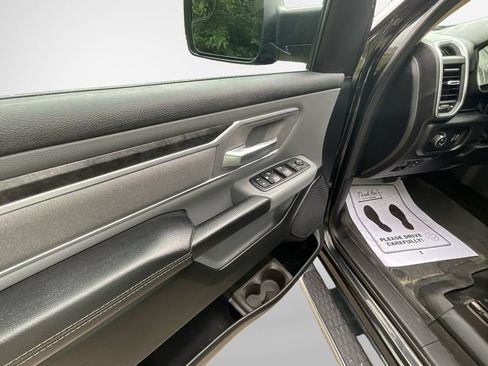 Used 2020 RAM 1500 Big Horn AWD/4WD image 14