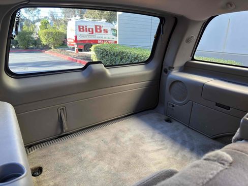 Used 2005 Chevrolet Tahoe LS w/ Preferred Equipment Group image 70