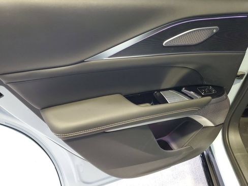 New 2026 Cadillac Lyriq V AWD/4WD image 9