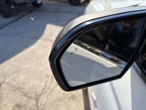 Used 2023 Ford Expedition Max King Ranch image 13