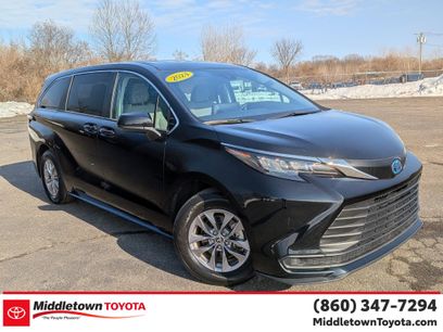 Used 2024 Toyota Sienna LE