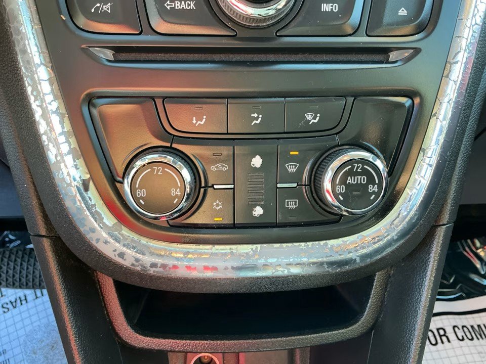 Used 2016 Buick Encore Convenience FWD image 16