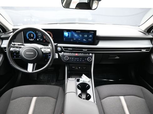 Certified 2025 Hyundai Sonata SEL image 12