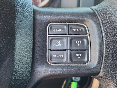 Used 2016 RAM 1500 Classic SLT RWD image 19