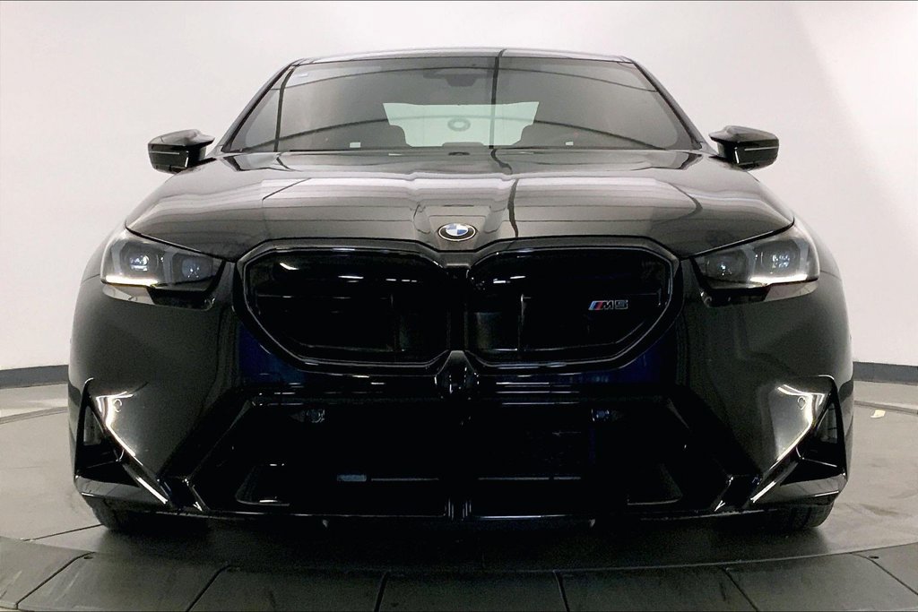 Certified 2025 BMW M5 w/ Executive Package AWD/4WD image 2