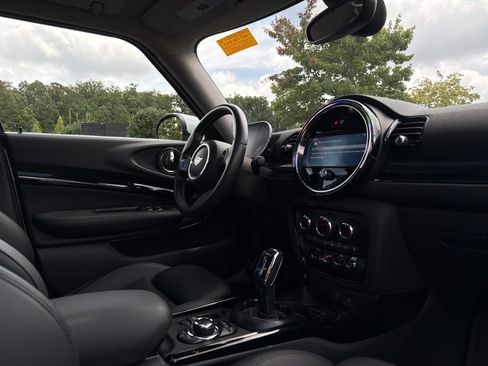 Used 2024 MINI Cooper Clubman S FWD image 6