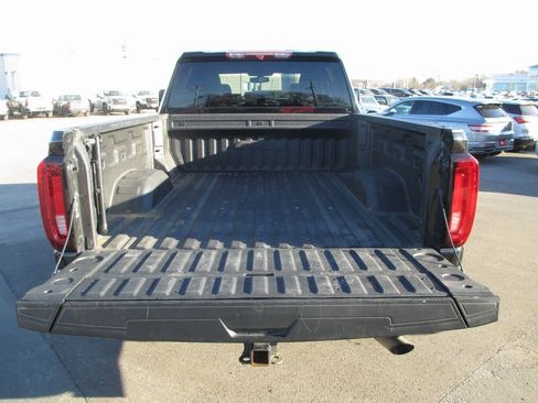Used 2021 GMC Sierra 2500 AT4 image 5