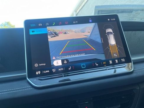 New 2026 Volkswagen Tiguan SE R-Line FWD image 13