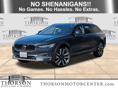 Used 2022 Volvo V90 B6 Cross Country w/ Advanced Package