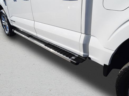 Used 2024 Ford F150 Lariat w/ Mobile Office Package image 7