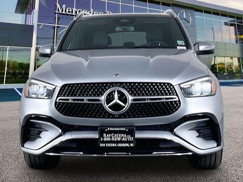 Used 2026 Mercedes-Benz GLE 450 4MATIC image 3