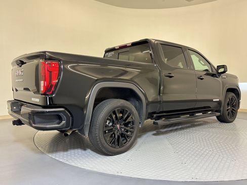 Used 2024 GMC Sierra 1500 Elevation w/ Elevation Premium Package image 9