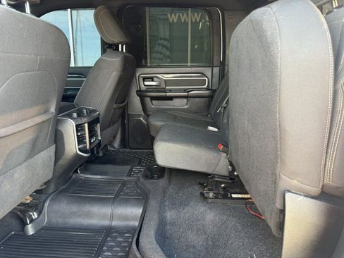 Used 2023 RAM 2500 Big Horn w/ Level 2 Equipment Group image 26
