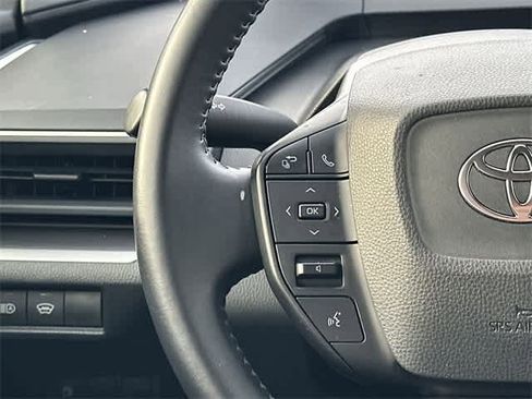 Used 2024 Toyota Prius Limited image 8