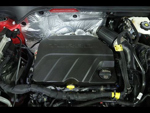 New 2026 Chevrolet Trax RS w/ Sunroof Package FWD image 17