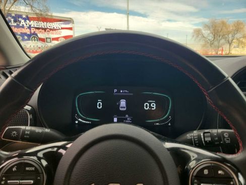 Used 2023 Kia Soul GT-Line image 14