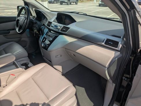 Used 2011 Honda Odyssey EX-L image 18