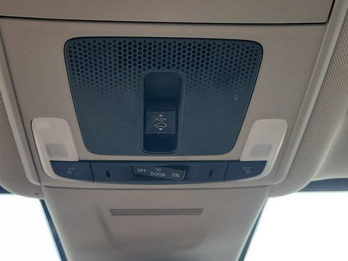 Certified 2025 Honda CR-V EX image 27