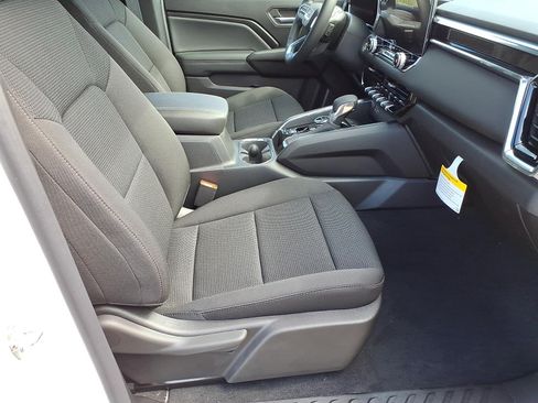 New 2026 GMC Canyon Elevation w/ Convenience Package AWD/4WD image 8