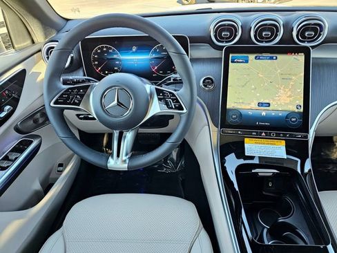 New 2026 Mercedes-Benz GLC 300 4MATIC image 30