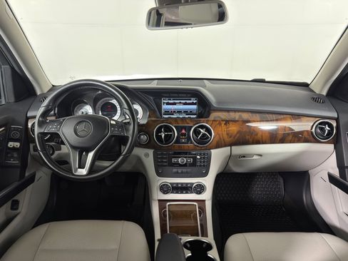 Used 2015 Mercedes-Benz GLK 250 BlueTEC 4MATIC image 14