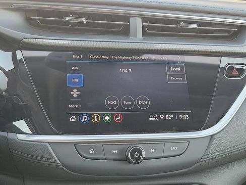 Used 2022 Buick Encore GX Essence w/ Experience Buick Package AWD/4WD image 16