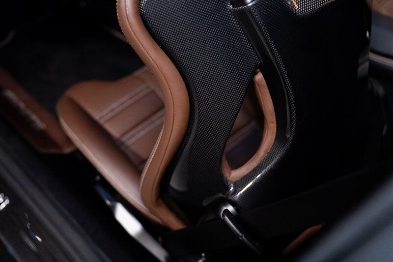 Used 2023 Ferrari 812 GTS RWD image 9