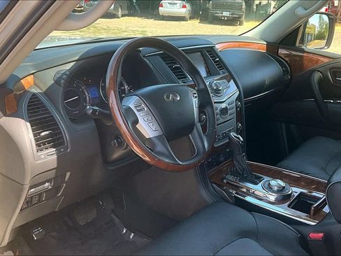Used 2019 INFINITI QX80 Luxe AWD/4WD image 18