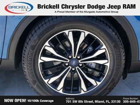 Used 2022 Ford Escape SE w/ SE Sport Appearance Package image 37