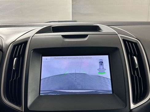 Used 2020 Ford Edge SEL w/ Convenience Package FWD image 23