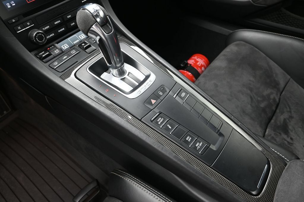 Certified 2019 Porsche 911 GT3 RS RWD image 18