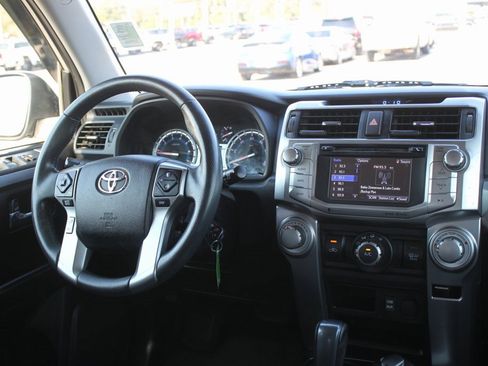 Used 2018 Toyota 4Runner SR5 image 11