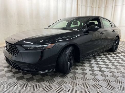 Used 2024 Honda Accord Sport image 14