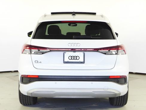 Used 2023 Audi Q4 e-tron Premium Plus w/ Premium Plus image 8