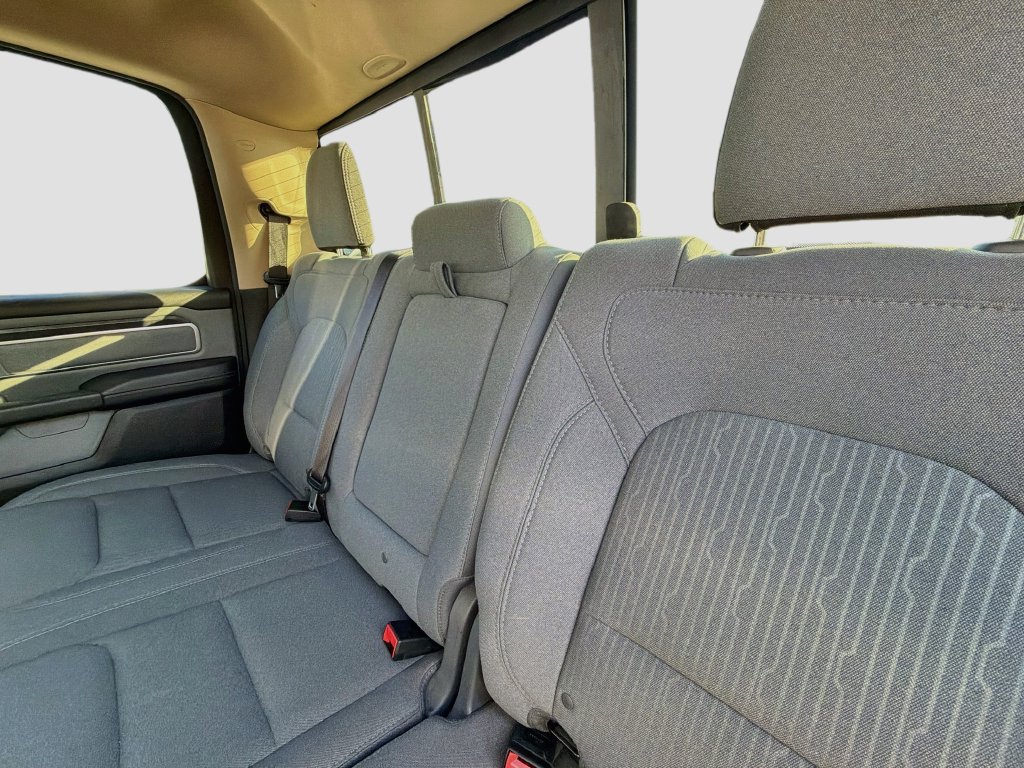 Used 2019 RAM 1500 Big Horn AWD/4WD image 12