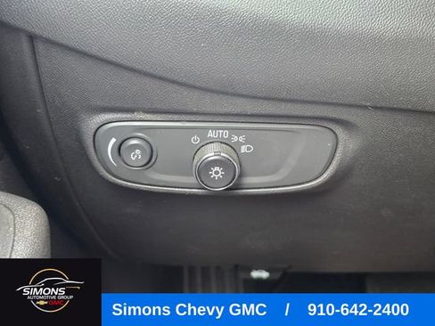 Used 2024 Chevrolet Equinox LT AWD/4WD image 16