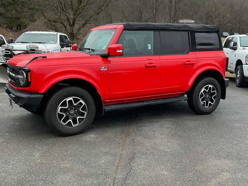 Used 2022 Ford Bronco Outer Banks image 4