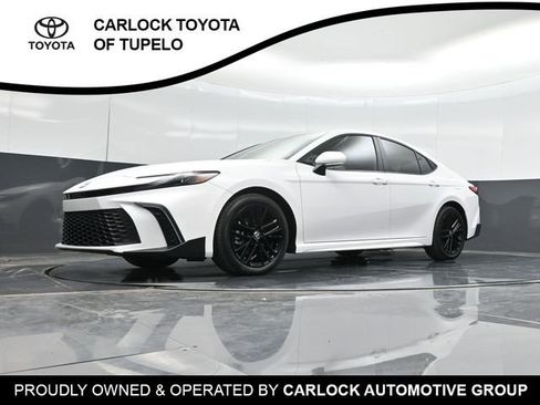 Used 2026 Toyota Camry SE FWD image 51