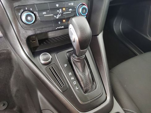 Used 2017 Ford Focus S image 15