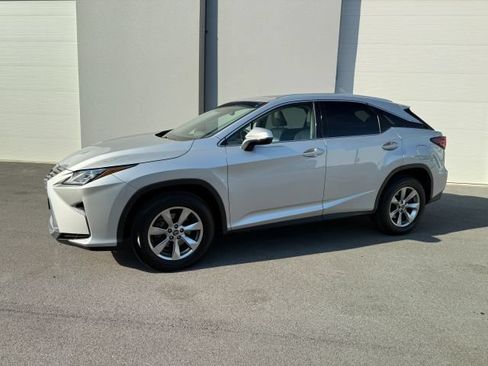 Used 2019 Lexus RX 350 AWD w/ Navigation Package image 3