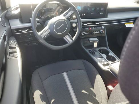 New 2026 Hyundai Sonata SE FWD image 9