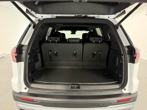 New 2026 GMC Acadia Elevation w/ Elevation Premium Package image 8