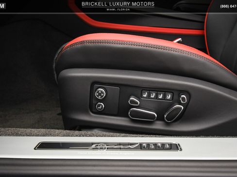 Used 2025 Bentley Continental GT Speed AWD/4WD image 32
